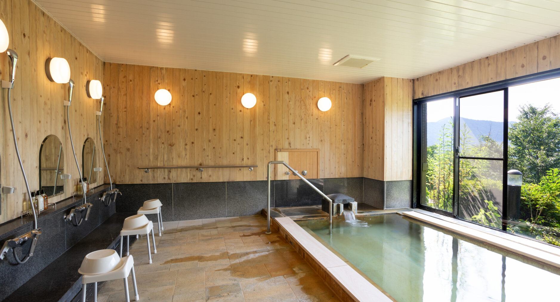 箱根芦ノ湖 美景館 つつじの写真 46