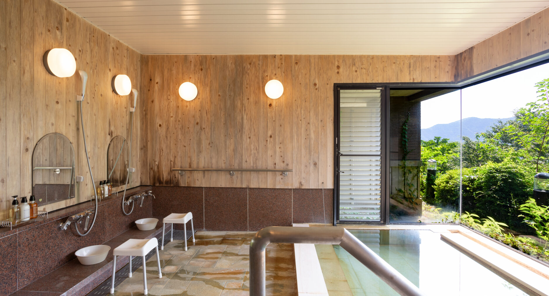 箱根芦ノ湖 美景館 つつじの写真 45