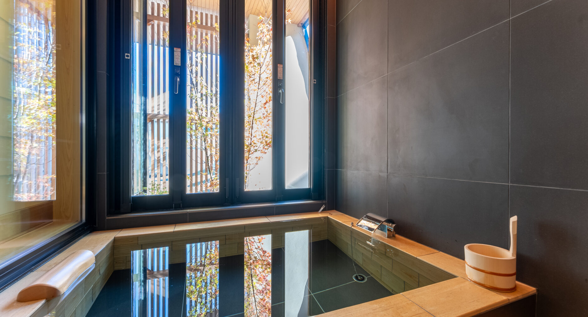 箱・玲瓏の写真 96