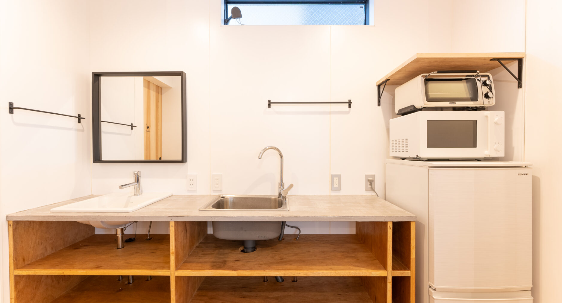 強羅Base B棟 B101の写真 4