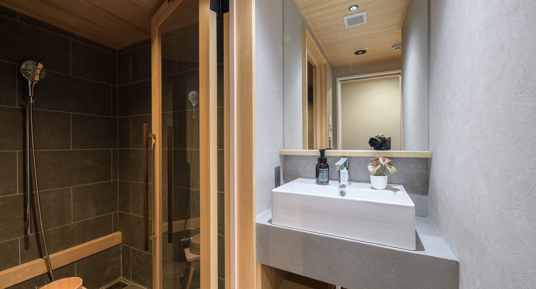 HAKONE GORA 天TEN 107 藤 FUJIの写真 58