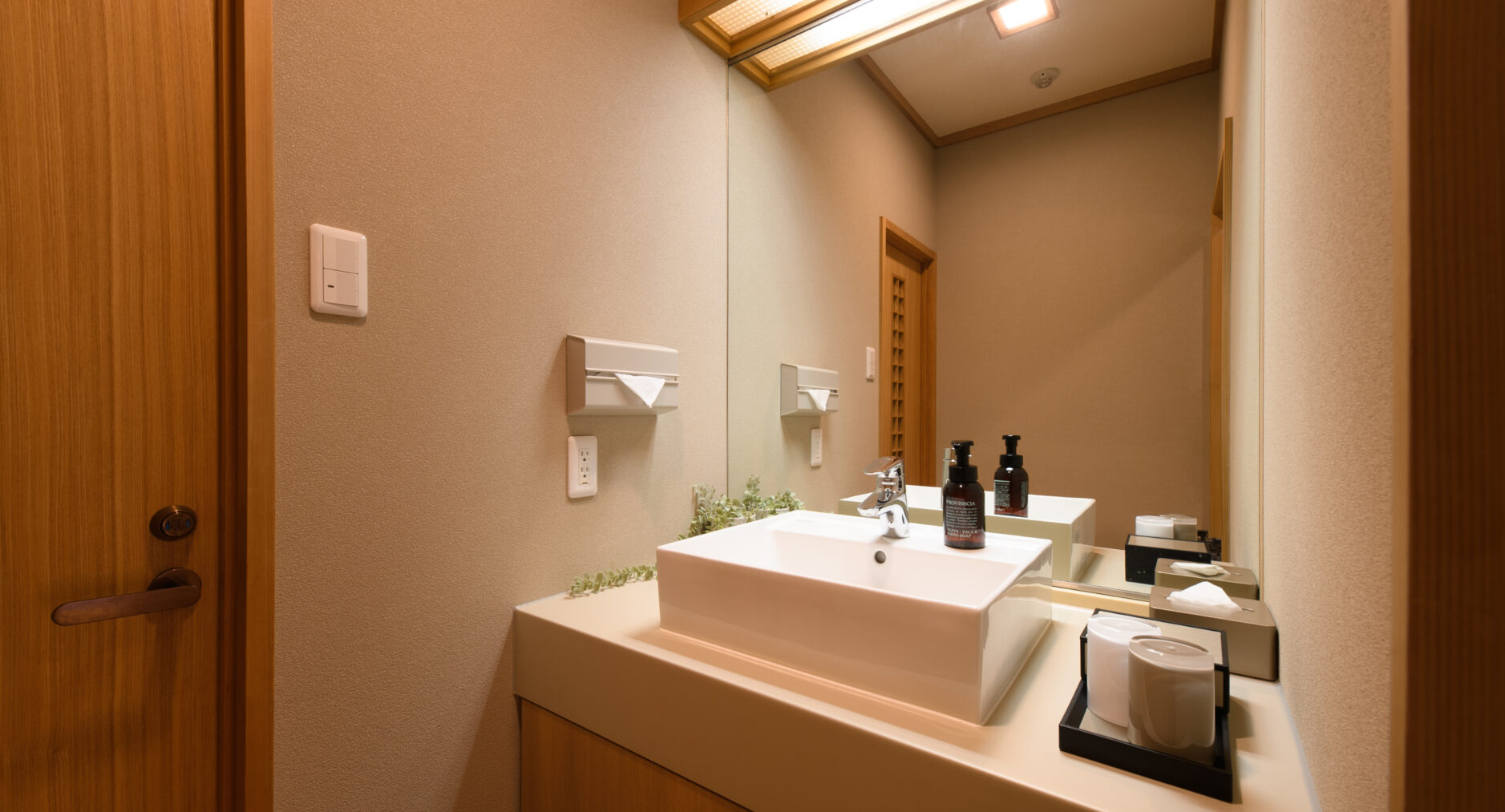 箱根芦ノ湖 美景館 さくらの写真 5